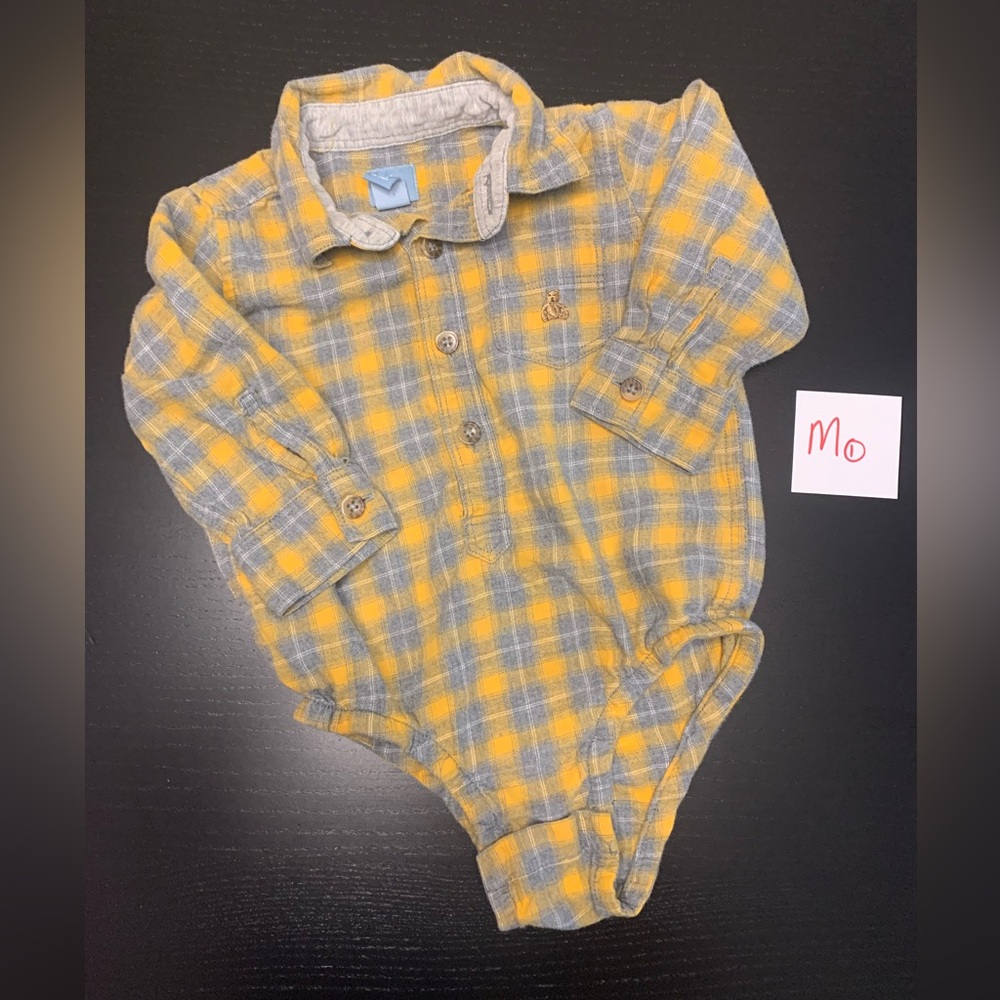 🧸 GAP 6-12m Long Sleeve Dress Shirt Onesie